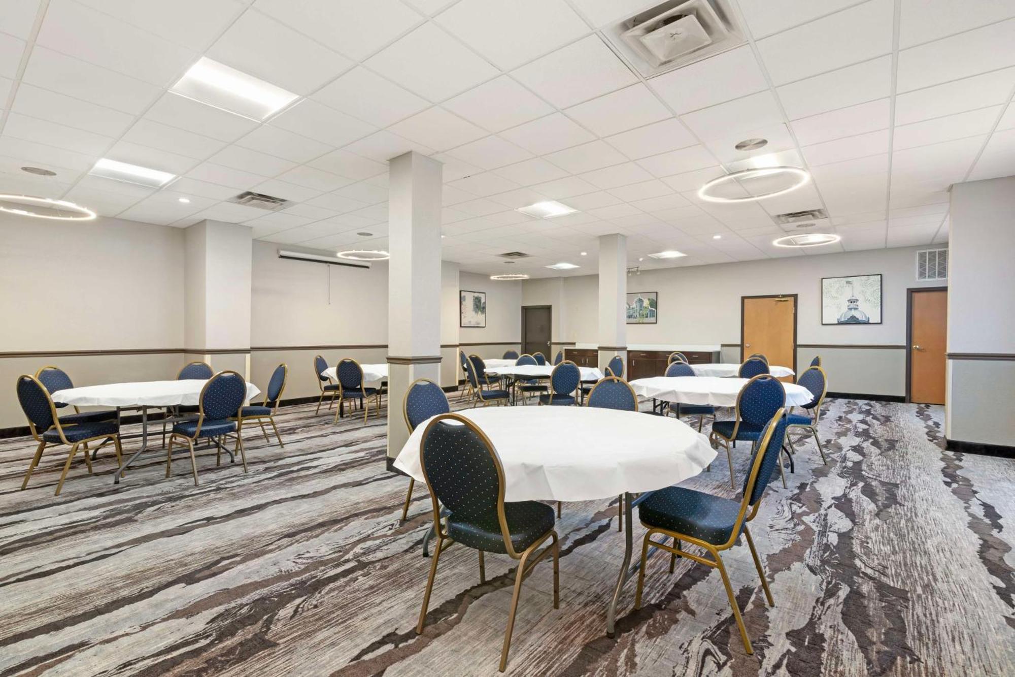 Best Western Savannah Airport Inn & Suites Pooler Dış mekan fotoğraf