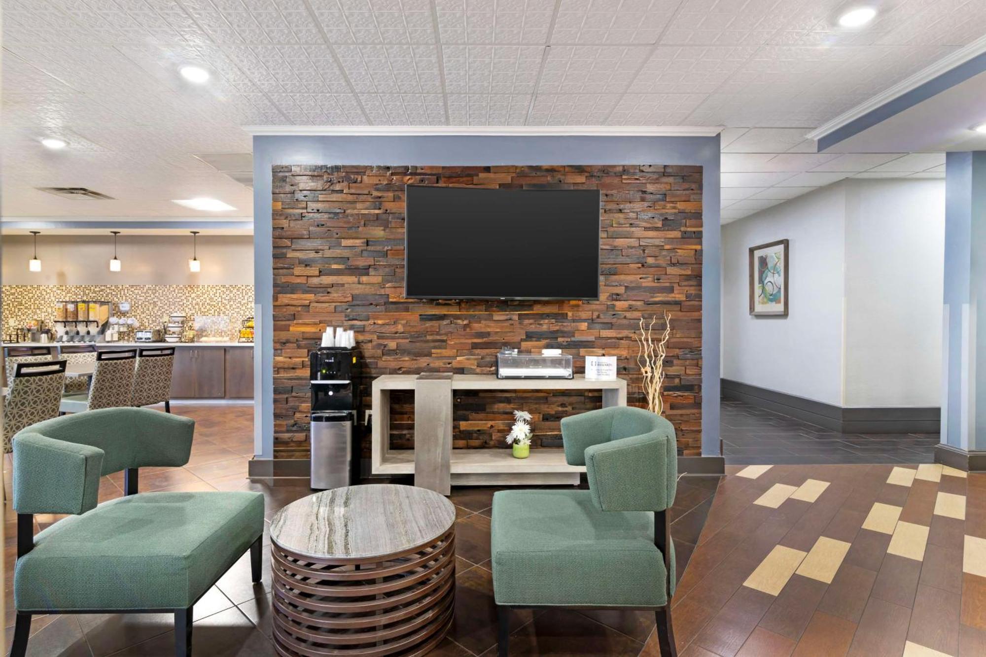 Best Western Savannah Airport Inn & Suites Pooler Dış mekan fotoğraf