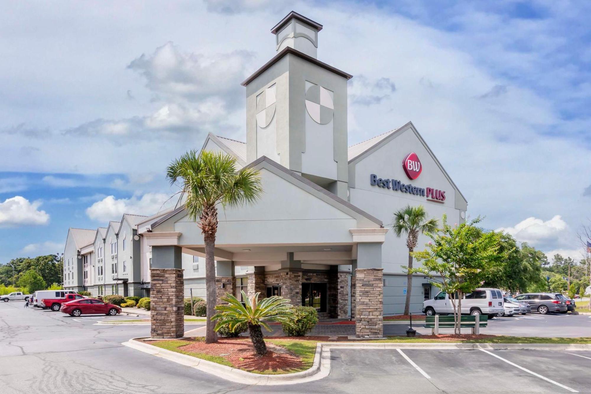 Best Western Savannah Airport Inn & Suites Pooler Dış mekan fotoğraf