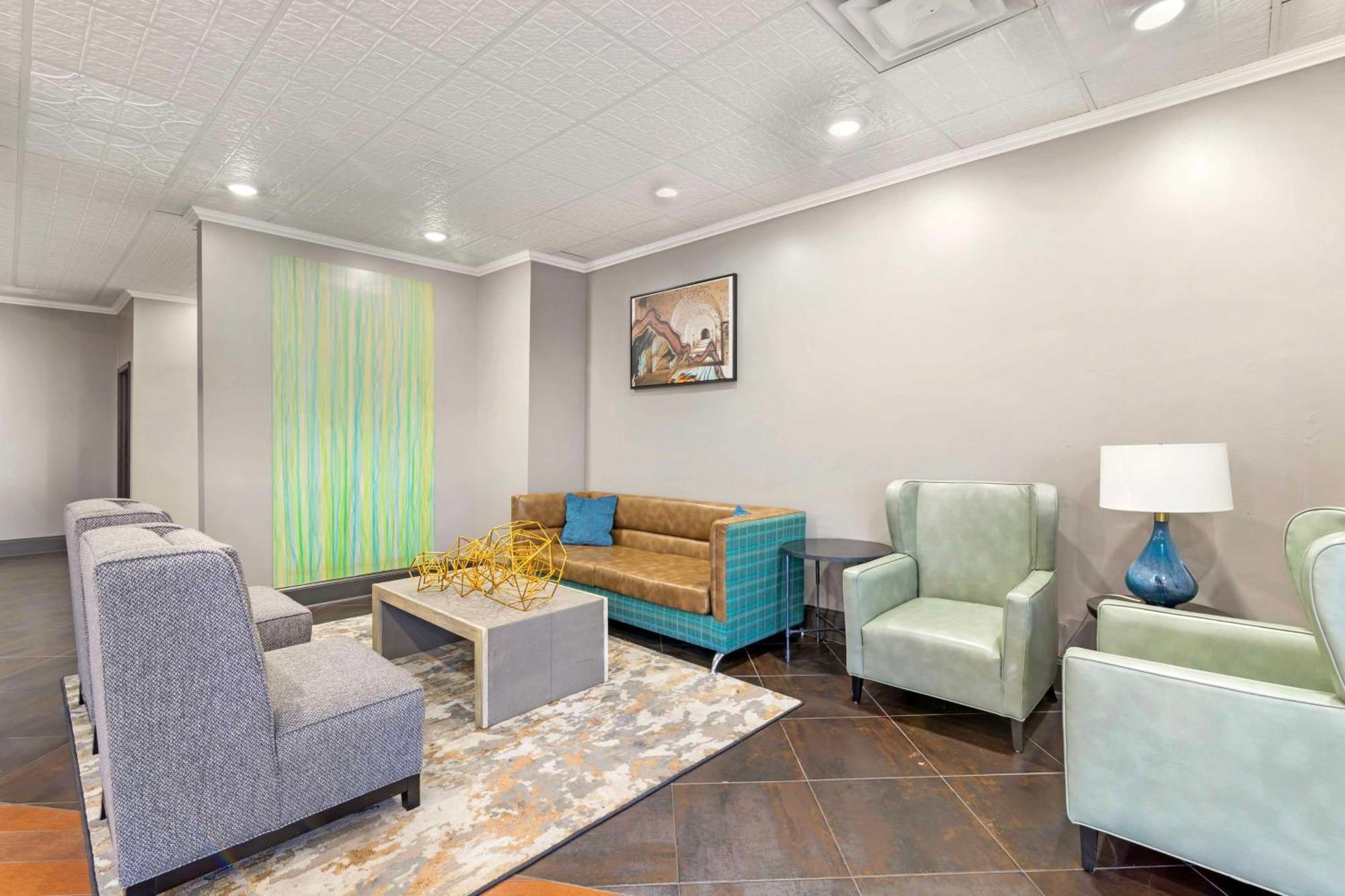 Best Western Savannah Airport Inn & Suites Pooler Dış mekan fotoğraf