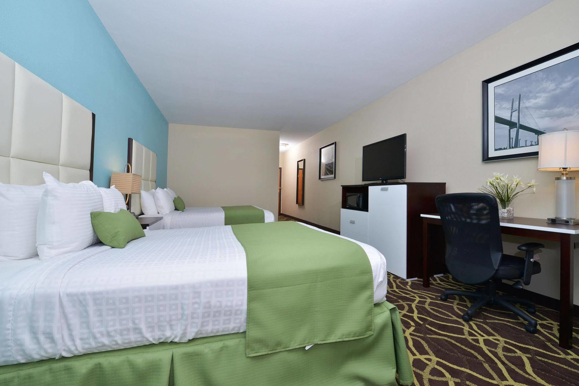 Best Western Savannah Airport Inn & Suites Pooler Dış mekan fotoğraf